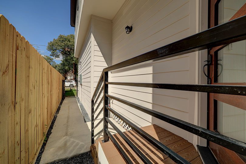 Amundsen 126 — Two Townhouses — project photo