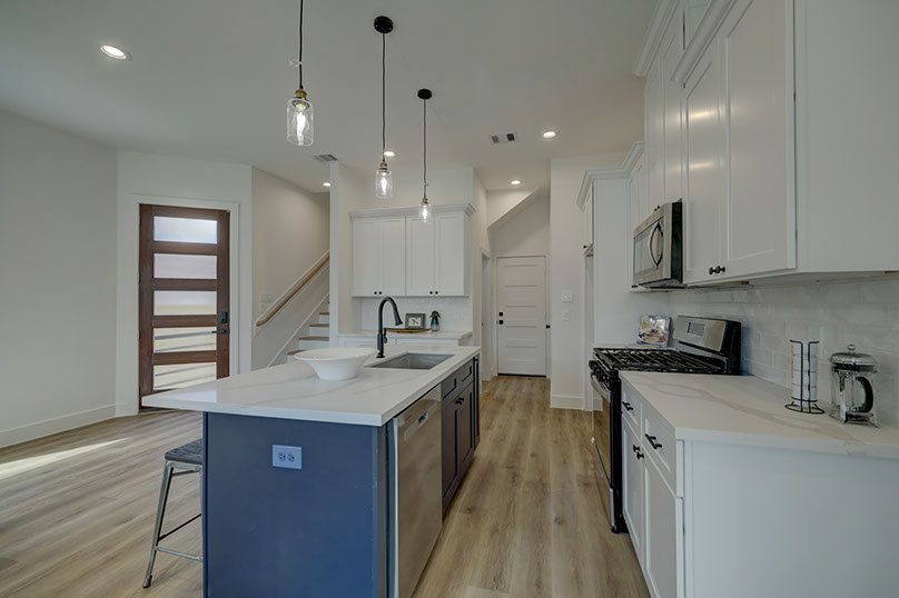 Amundsen 126 — Two Townhouses — project photo